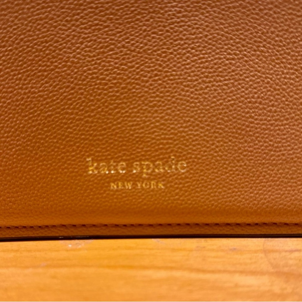 Tan/ Camel Kate Spade crossbody/ shoulder bag - Picture 4 of 8
